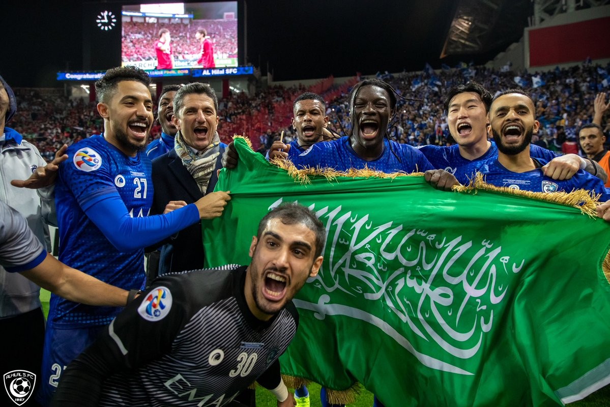 SportMob – أسد الهلال السعودي بطل آسيا 2019 بافيتيمبي جوميز يتأهب للمونديال