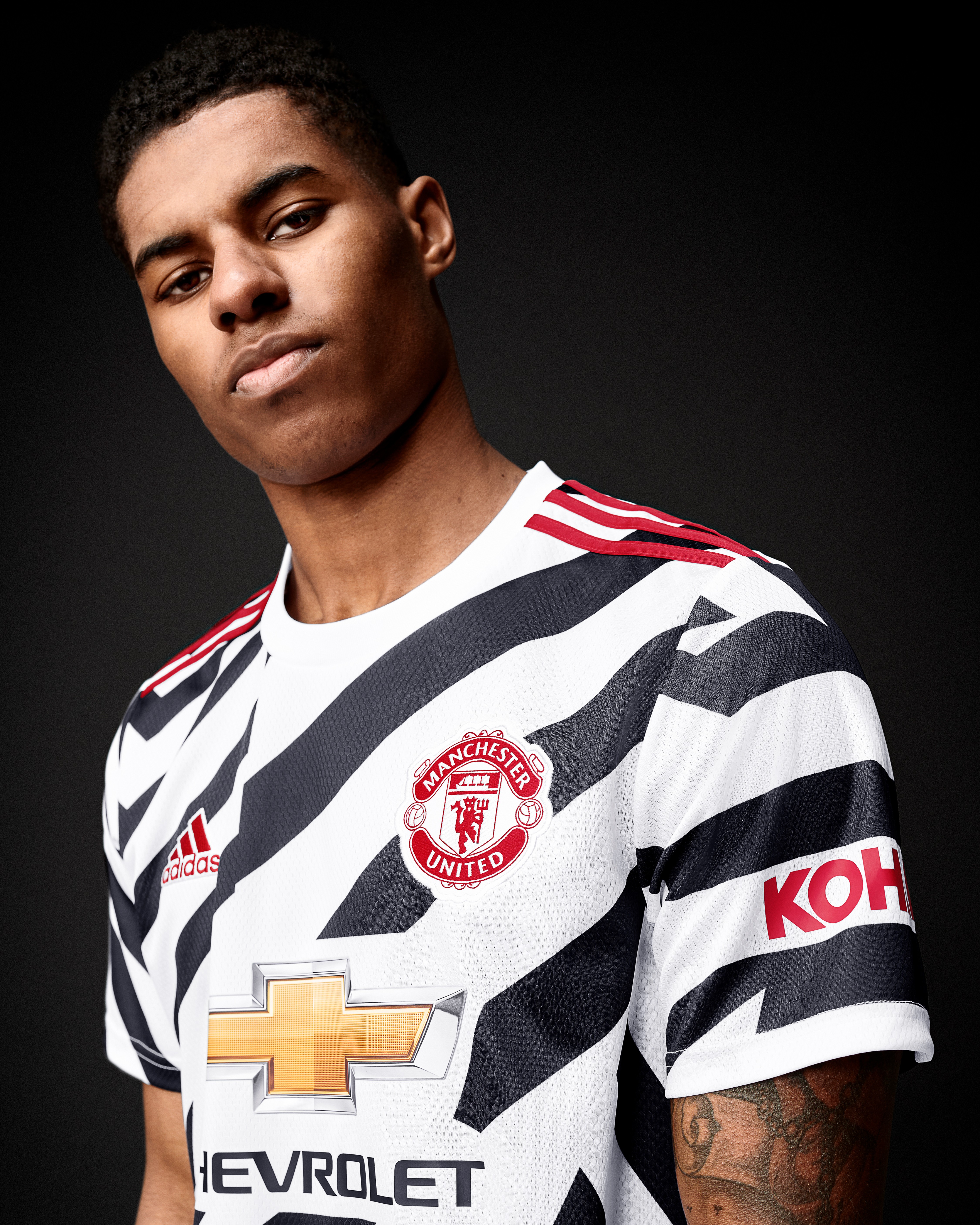 man u zebra jersey