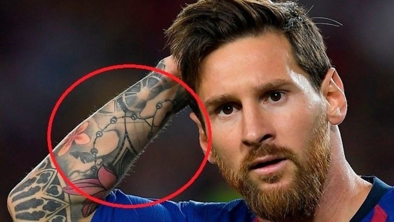 Lionel Messi gets terrible new tattoo on the worlds most expensive left  leg  The Independent  The Independent