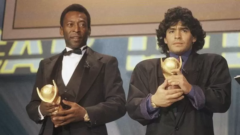 Footballogue on X: [#Legendes✨] Pelé 🇧🇷 x Zidane 🇫🇷 x Maradona 🇦🇷  😍😍😍  / X