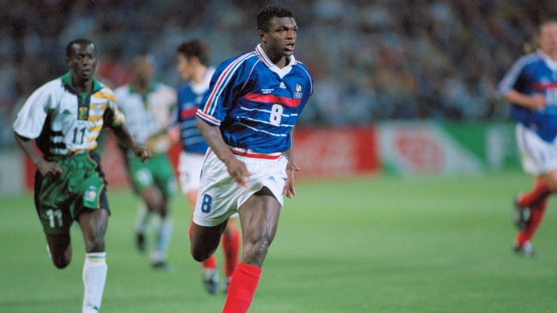 Chris Adede🇰🇪 on X: When French legend Marcel Desailly brought the  #FIFAWorldCup 🏆 at Al Bayt Stadium in a Louis Vuitton case. 🔥💫 Desailly  was a member of the France 98 World