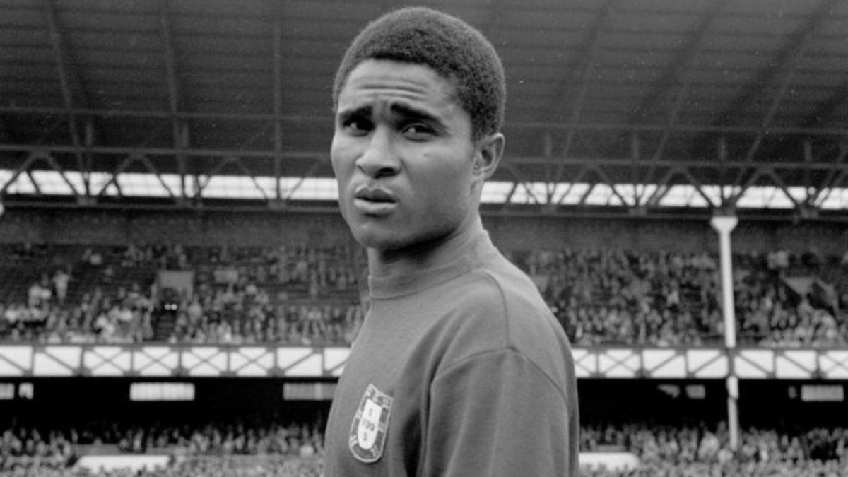 Legend of world football Details about   Russia 10 rubles Eusebio 