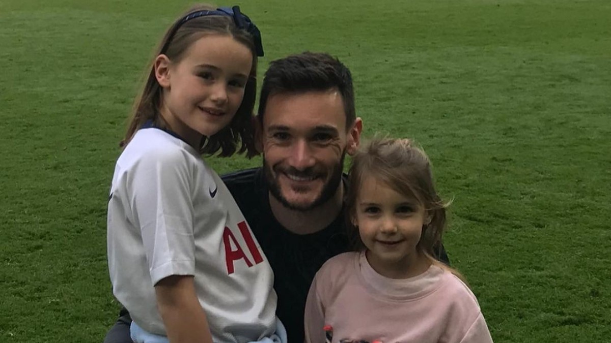 Who is Hugo Lloris wife Marine Lloris and how many children do