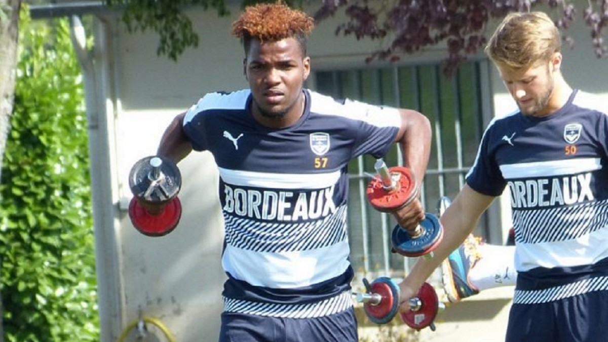 Sportmob Top Facts About Aaron Boubendza The New Gabonese Panther