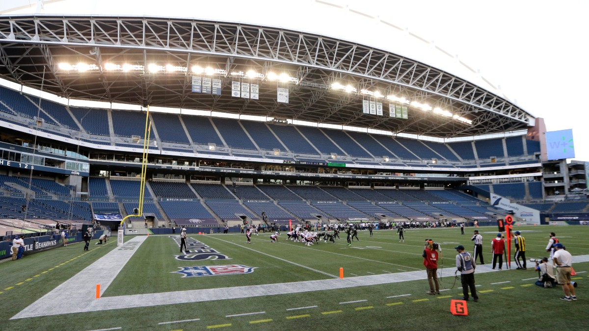 Seahawks stadium Lumen Field opens up as venue for outdoor dining