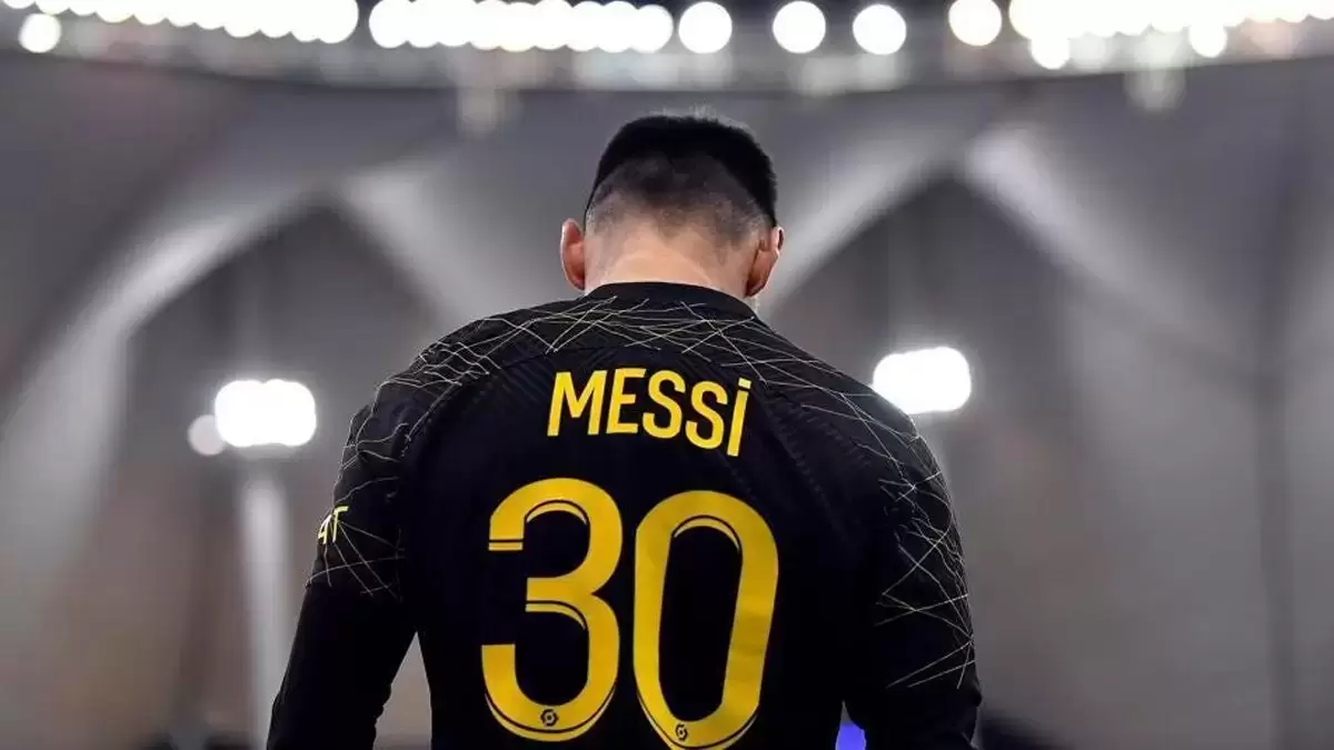 Chinese man receives US$13 redress after courier lost US$14,400 gold soccer ball  signed by football superstar Lionel Messi – kicking off fierce debate  online